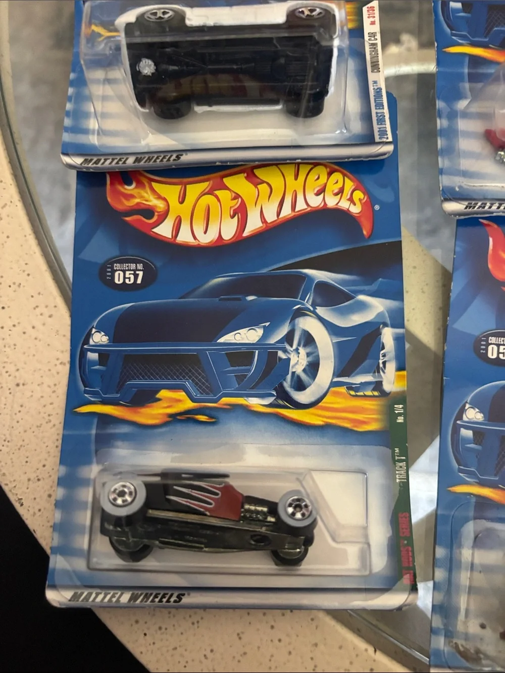 Hot Wheels Die-Cast Cars - Assorted Pack (Blue Packaging)